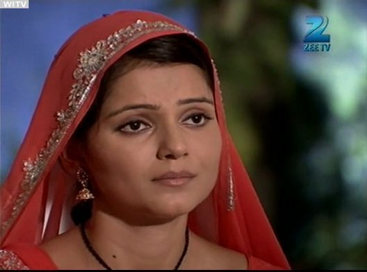 267650_142366399176195_100002085074971_274014_2936883_n - radika choti bahu 2