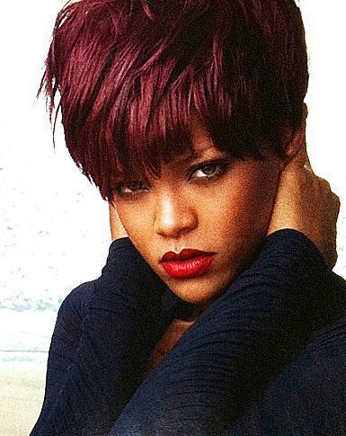 vogue-riri-rihanna-20129456-385-485 - Rihanna