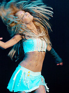Anahí shows ~ (243) - ANAHI CINEVA IMPORTANT IN VIATA MEA