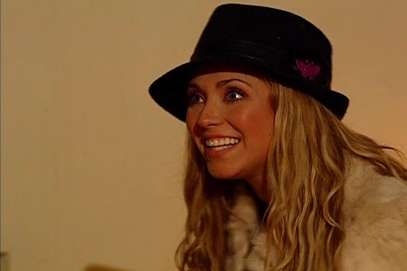 PDVD_090 - ANAHI CINEVA IMPORTANT IN VIATA MEA