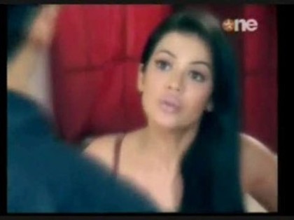 abhi at door4