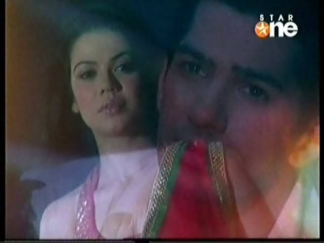 Abhimanyu_Nikita__BOL_HALKE_HALK-110