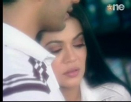 carhug2 - 0xxAbhimanyu si Nikitaxx