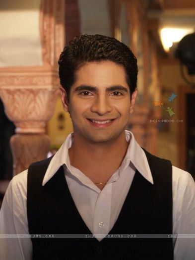 33779595_BOJNIIKGA - xxKaran Mehra-Naitikxx