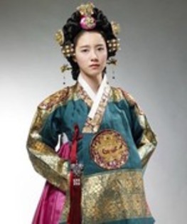13 - costume traditionale coreene
