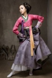 14 - costume traditionale coreene