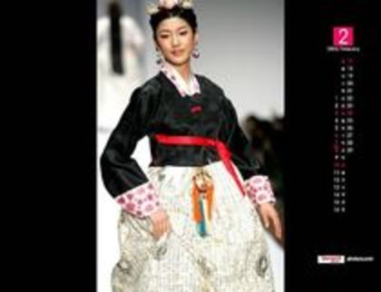 22 - costume traditionale coreene