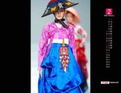 23 - costume traditionale coreene