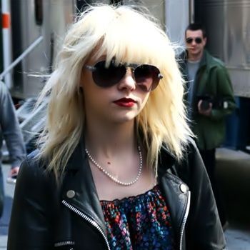 Taylor-Momsen-taylor-momsen-5504048-454-735