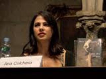 images (16) - Ana Colchero