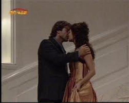 images (13) - Muneca Brava