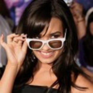 Demi-Lovato-1238860021 - pentru concursul  lui  LOVED