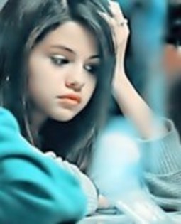 18603869_JGHNHINMS - Selena Gomez