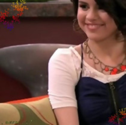 34448438_FAAHOUUSP - Selena Gomez