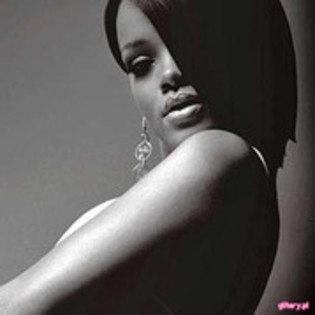 39434522_VODBFRFHM - Rihanna