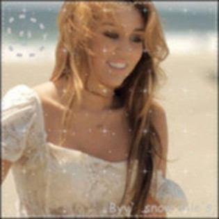 36110084_BGHVKJNGW - Miley Cyrus