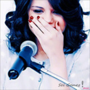 39507287_LYMJACNJT - Selena Gomez
