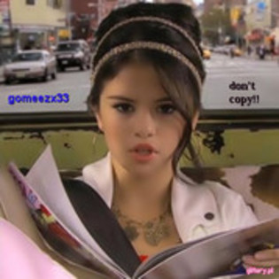 39842459_LRKIMRXZQ - Selena Gomez