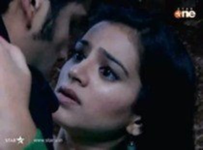 40416599_FHUPUMZEH - PYAAR KII YEN EK KAHAAN  SAU IUBIRE INTUNECATA
