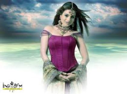 Amisha Patel; star indianca
