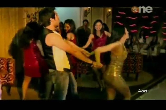 BOmwG - DILL MILL GAYYE DHANNO KAPZ