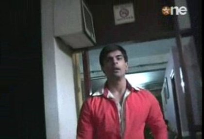 184270_10150094442570829_720230828_6785946_1955954_n - DILL MILL GAYYE BEHIND THE SCENES