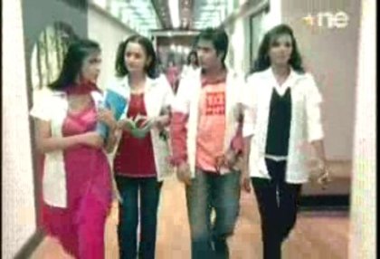 185756_10150094442960829_720230828_6785961_4979843_n - DILL MILL GAYYE BEHIND THE SCENES