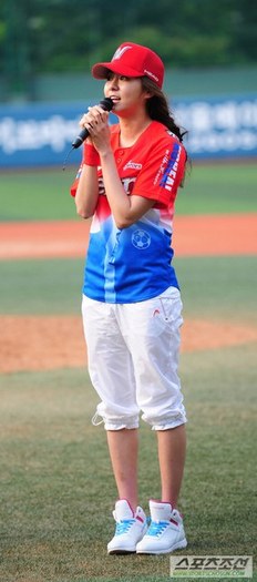 a50741034 - a---uee---a