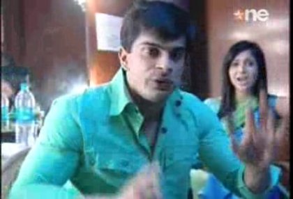 181792_10150094445320829_720230828_6786043_4608078_n - DILL MILL GAYYE BEHIND THE SCENES