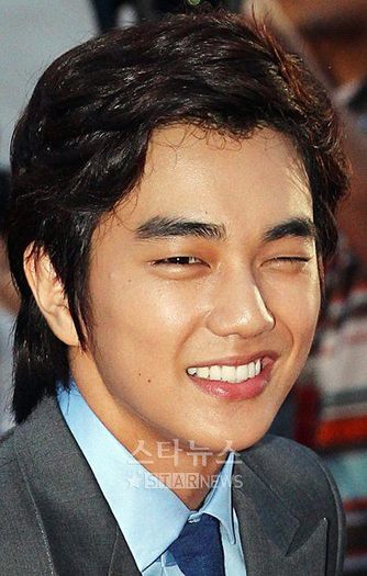 190e - a---yoo seung hyo---a