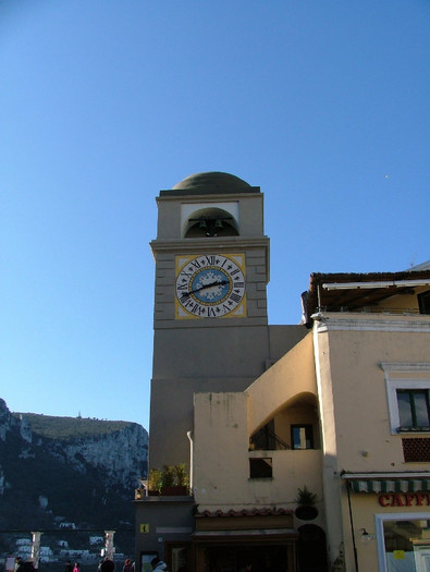 orologio della piazzetta - INSULA CAPRI