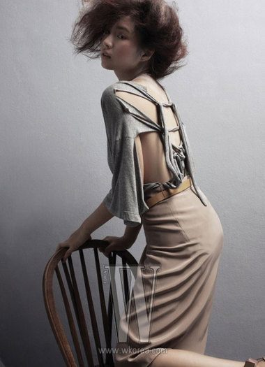 40819719_KEUUYIBAR - a---shin se kyung---a