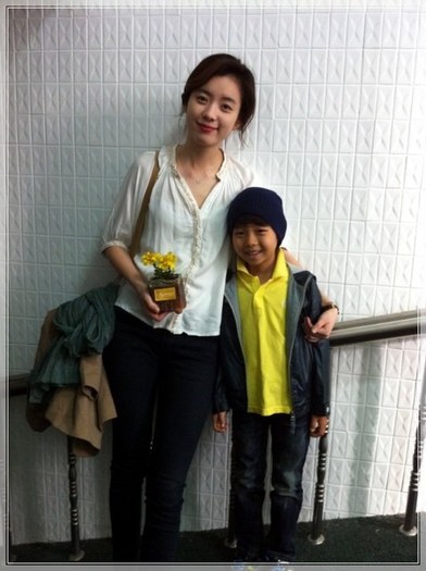 b2e9d35338dbdb23ac4b5f3 - a---han hyo joo 2---a