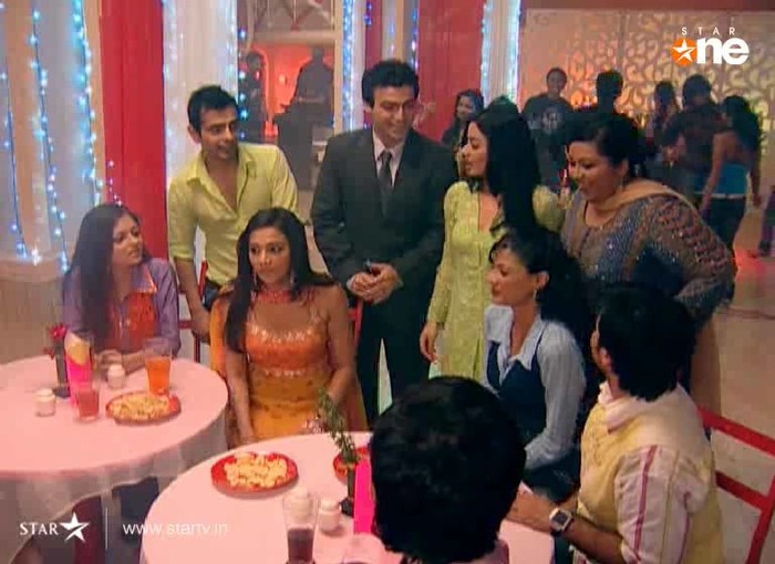 58 - DILL MILL GAYYE KASH EXPRESSIONS