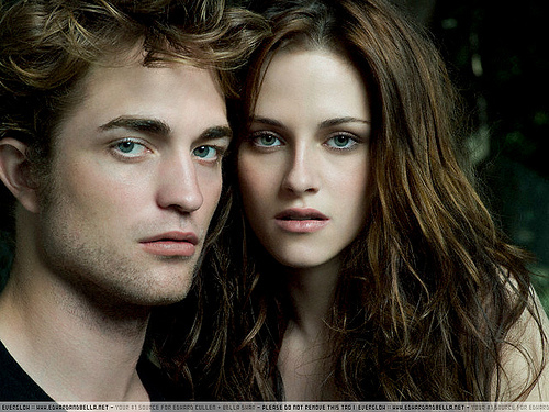 Robert-Pattinson-Kristen-Stewart1 - Twilight breaking dawn si poze cu robert kristen si taylor