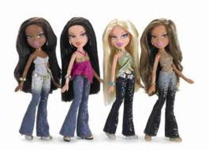 BRATZ DOLL - imagini wallpapers