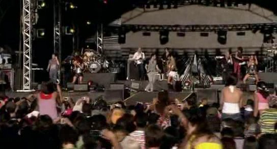RBD_[Live_In_Brasilia]_2009_DVDRip_Xvid_Audio_Mp3_By_aLLaN-281 - RBD in Brasilia