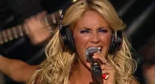 RBD_[Live_In_Brasilia]_2009_DVDRip_Xvid_Audio_Mp3_By_aLLaN-288 - RBD in Brasilia