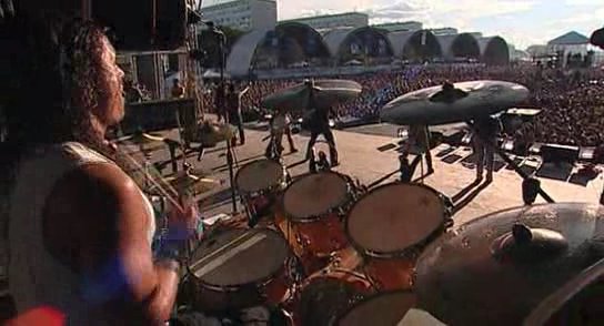 RBD_[Live_In_Brasilia]_2009_DVDRip_Xvid_Audio_Mp3_By_aLLaN-412