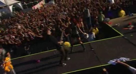 RBD_[Live_In_Brasilia]_2009_DVDRip_Xvid_Audio_Mp3_By_aLLaN-444 - RBD in Brasilia