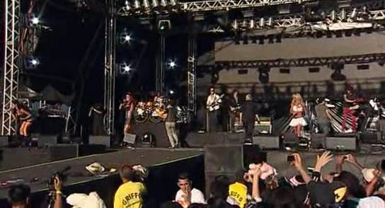 RBD_[Live_In_Brasilia]_2009_DVDRip_Xvid_Audio_Mp3_By_aLLaN-453 - RBD in Brasilia