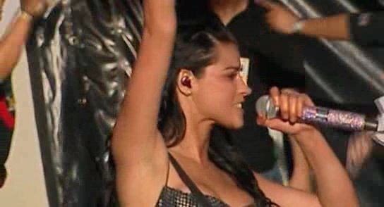 RBD_[Live_In_Brasilia]_2009_DVDRip_Xvid_Audio_Mp3_By_aLLaN-496 - RBD in Brasilia