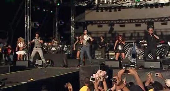 RBD_[Live_In_Brasilia]_2009_DVDRip_Xvid_Audio_Mp3_By_aLLaN-499 - RBD in Brasilia