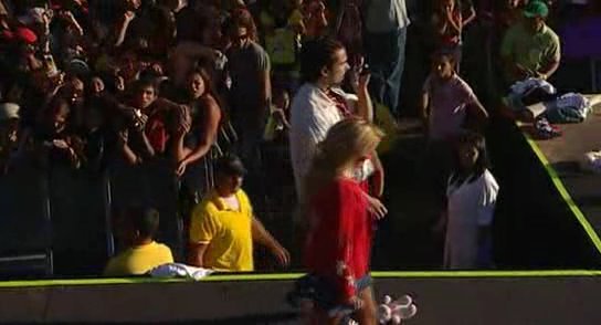 RBD_[Live_In_Brasilia]_2009_DVDRip_Xvid_Audio_Mp3_By_aLLaN-554 - RBD in Brasilia
