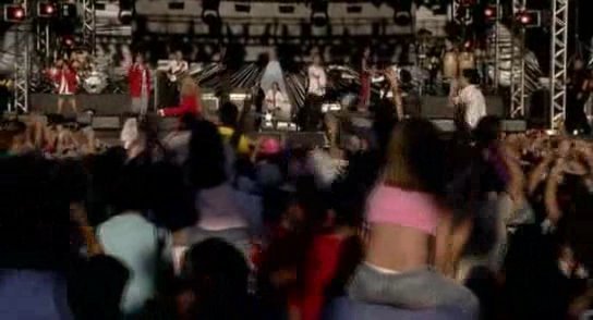 RBD_[Live_In_Brasilia]_2009_DVDRip_Xvid_Audio_Mp3_By_aLLaN-561 - RBD in Brasilia