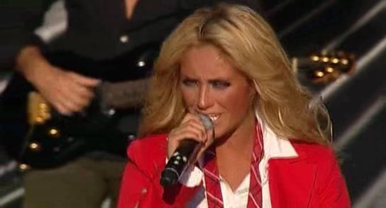RBD_[Live_In_Brasilia]_2009_DVDRip_Xvid_Audio_Mp3_By_aLLaN-549