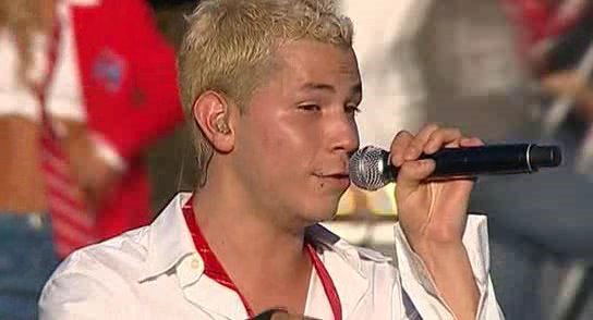 RBD_[Live_In_Brasilia]_2009_DVDRip_Xvid_Audio_Mp3_By_aLLaN-569