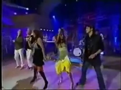 RBD_ Tv 2007 - ShowDeCristina_ Celestial [Parte 1_7]-20