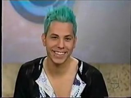 RBD_ Tv 2007 - ShowDeCristina_ Entrevista [Parte 2_7]-25