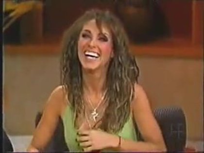 RBD_ Tv 2007 - ShowDeCristina_ Entrevista [Parte 3_7]-25